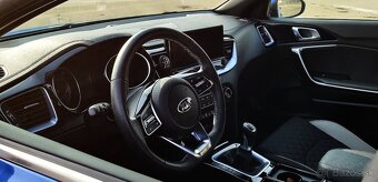KIA PROCEED 1,6 CRDi GT LINE + NAVI + SMART PACK - 12