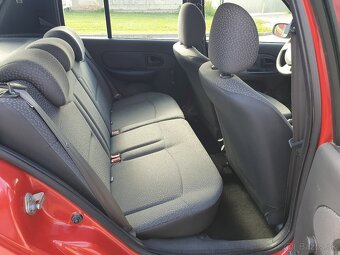 Renault Clio 1.2i - 43 KW - 12