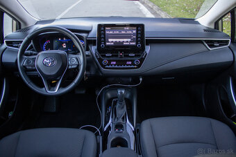 Toyota Corolla 1.5 Dynamic Force Comfort benzín automat - 12