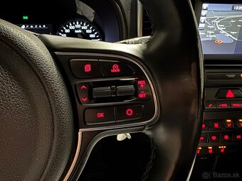 KIA Sportage 1.6 benzín,97KW,2017,SK auto,ťažné zariadenie - 12