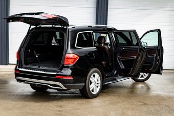 Mercedes-Benz GL 350 CDI (7miest, pôvod SR, kompl.história) - 12
