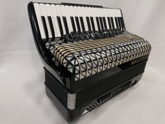 akordeon hohner atlantic 120 basovy - 12