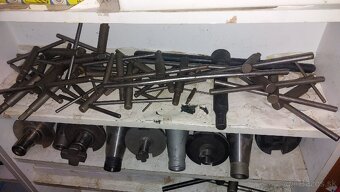 Strojárske a kovoobrábacie stroje - 12