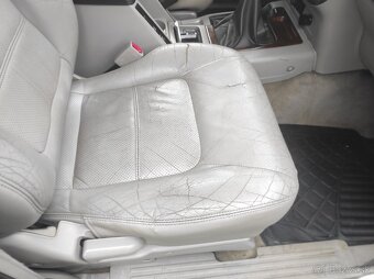 Nissan Patrol 3.0 - 12