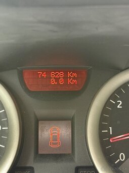 RENAULT MEGANE 2 , 1.6 83kW - 12