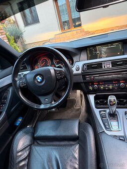 BMW F10 530xd M-packet - 12