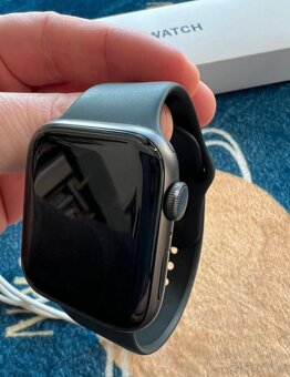 Apple Watch SE (2020) 44mm - 12