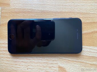 iPhone se 2020 64gb - 12