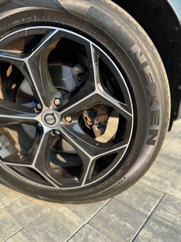 Predám VOLVO XC60 T6 3.0 V6 210 kW AWD Summum Geartronic - 12