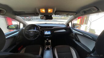 Vymením Toyota avensis 2017 výmena za benzín - 12