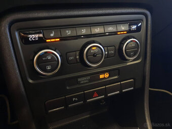 Volkswagen Beetle Cabrio 1.6 TDI Design - 12