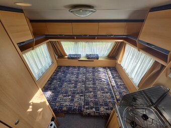 Knaus Eifelland 395 - 2001, predstan spolu so strieskou - 12