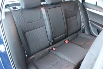 Škoda Octavia Combi 2,0 TDi 110 kW STYLE - 12