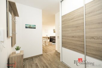 Prenájom 2 izbový byt Banská Bystrica - centrum, novostavba, - 12