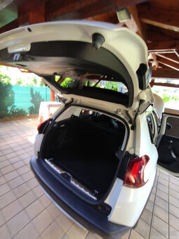 Peugeot 2008 1.6 BlueHDi 100 Allure - 12