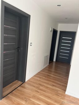 Rodinný dom po kompletnej rekonšrtukcii BARDEJOV - 12