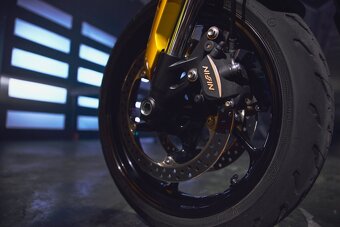 Predám Triumph New Trident 660 - 12