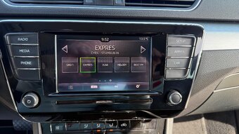 Škoda Superb 2.0 TDI Ambition DSG - 12