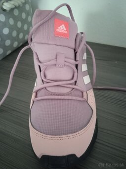 Trekingové botasky Adidas 37 - 12