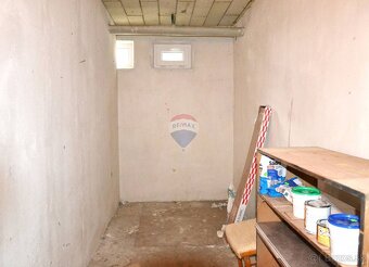 Na predaj 1- izb. byt v meste Poltár - 12