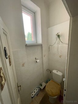 CENA ZNÍŽENÁ O 10%, PREDÁM DOM, CENTRUM BB - 12