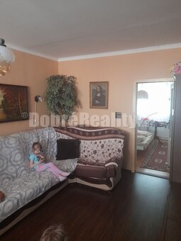 "REZERVOVANÉ" Predaj 3izb.byt v centre Želiezoviec - 12