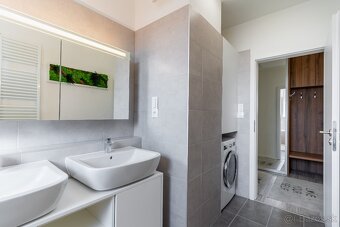 Exkluzívny 3 izb. BYT s terasou a parkovaním v srdci Košíc - 12