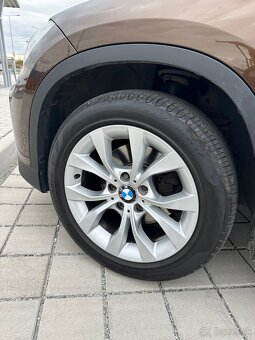 BMW X1 xDrive 20d 2011 AT/6 e84 - 12