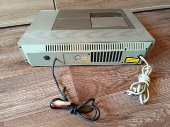 PHILIPS CD202...1983-84... BELGICKO - 12