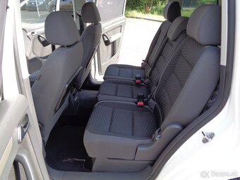 Volkswagen Touran 1.9 TDI Trend - 12