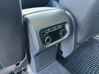 Seat Alhambra 2.0 TDI CR DPF Style +plus DSG - 12