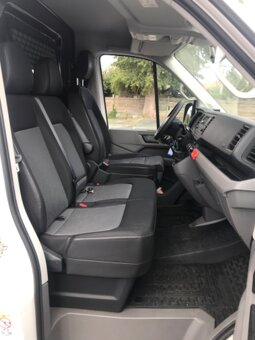 VW Crafter- pojazdna dielňa - 12