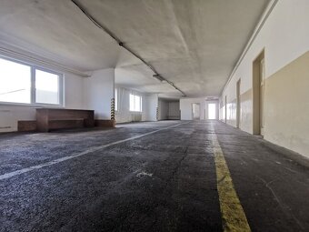 Sklad 602 m², rampa, kancelárie, 24/7 vstup – Prešov - 12