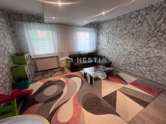 PRENÁJOM rodinného domu na Kolónii v Senici, s prístreškom n - 12