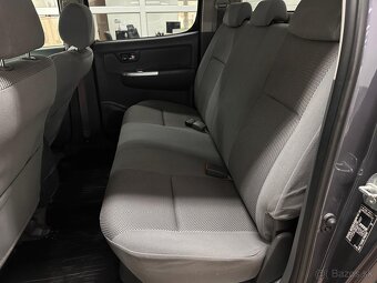 Toyota HIlux 3.0 1.majiteľ - 12