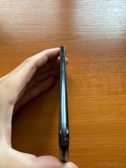 iPhone 7, 32Gb - 12