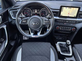 Kia CEED CD 1,4 T-GDi 103kW M6 GT-LINE - 12