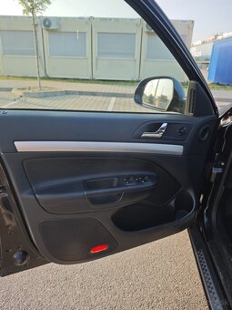 Škoda Octavia II RS 2.0 TSI - 12