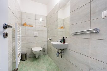 4-izbový byt s krbom a parkovaním–Bratislava, Nivy - 12