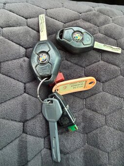 Predám BMW X3 E83 2.0d xDrive STK 01/2028 - 12