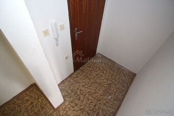 PREDAJ 1 izb BYT 41m2 s balkónom J.Krála Partizánske - 12
