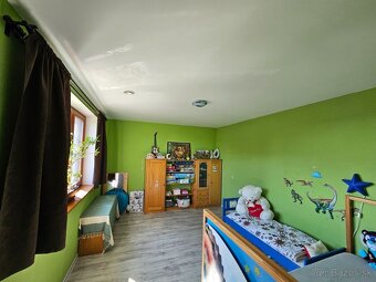 Prenájom 5-izbový rodinný dom v obci Hviezdoslavov. - 12