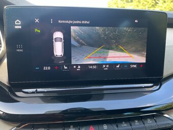 ŠKODA Octavia 4 Combi DSG 4X4 2.0 TDI, Webasto, panoramatick - 12
