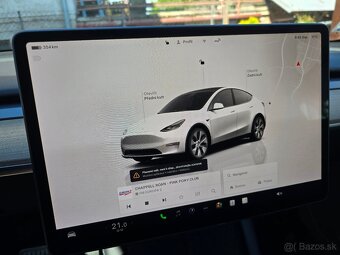 Tesla Model Y Long Range AWD 75kWh 2023 AMD Ryzen - 12