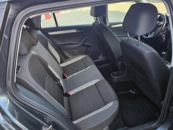 Škoda Rapid Spaceback 1.4 TDI M5 Ambition - 12