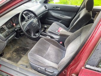 Honda Accord Aerodeck 2.2i automat - 154 000 KM - DVA VOZY - 12