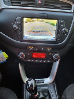 Kia ceed sw - 12