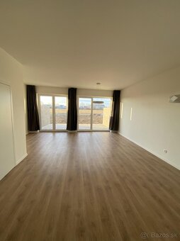 Limitovaná AKCIA teraz - 285.000 EUR, holodom - 12