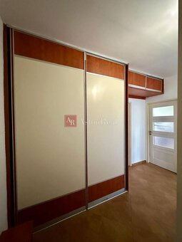 IBA U NÁS Rekonštruovaný byt 3+1, 72 m2, lodžia, Višňová, B - 12