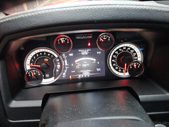 Dodge Ram 1500 BigHorn 5.7 Hemi 295kw,r.v.2019 - 12